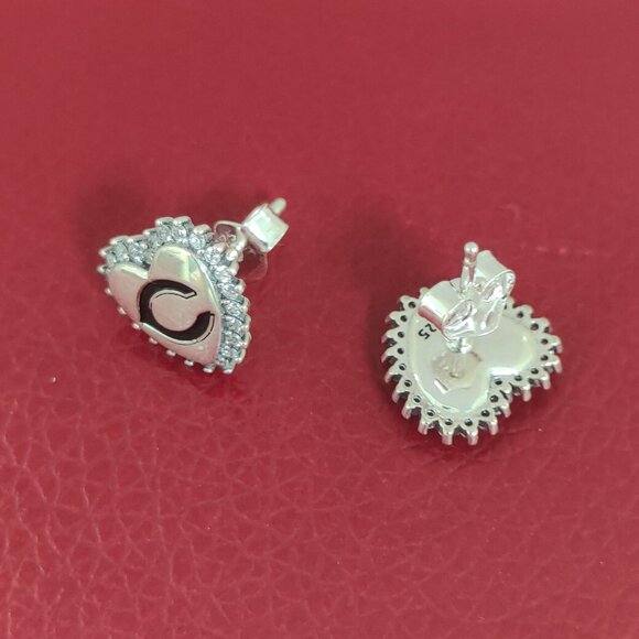 Cincinnati Reds MLB Logo Stud Earring Heart Earring S925 Sterling Silver - Picture 4 of 5